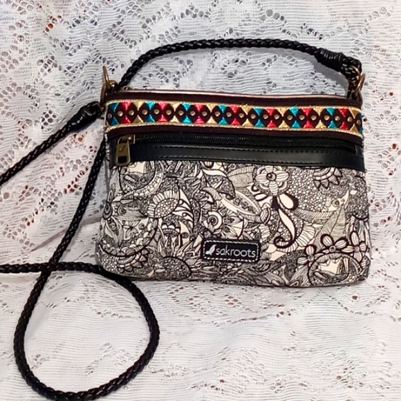 Sakroots Artist Circle Campus Mini Crossbody Convertible Canvas Bag Black/White - Picture 1 of 16